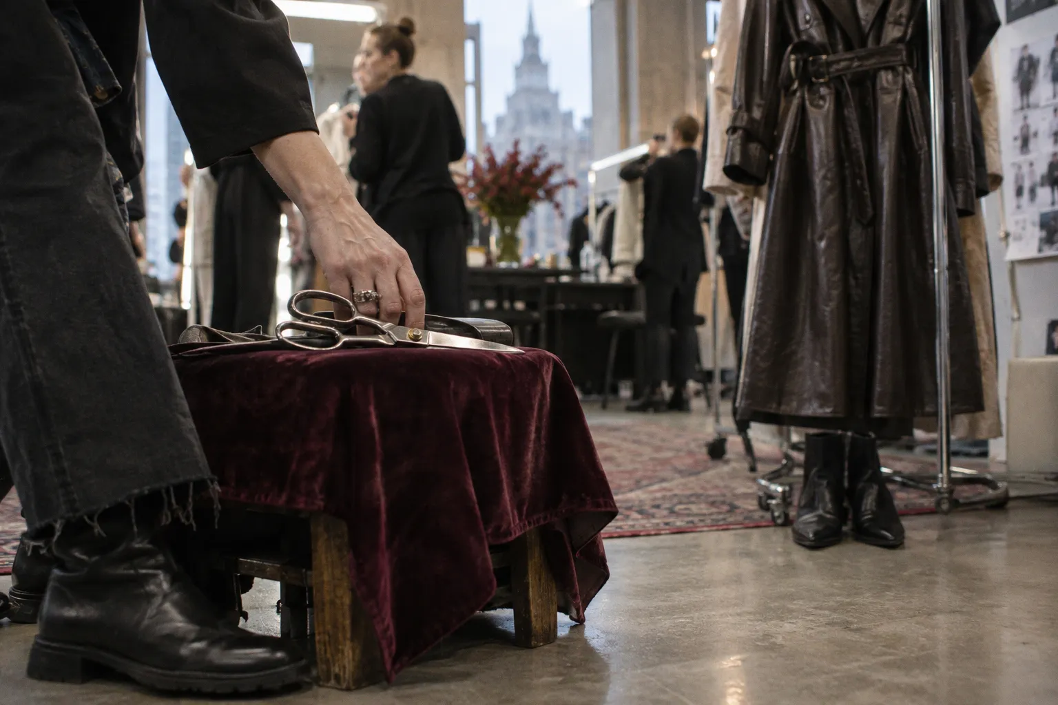 Что редакторы модных журналов выбирают для выходов на London Fashion Week